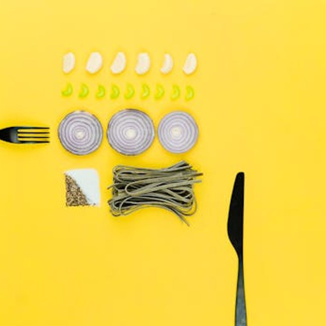 Deliciously Simple: Energizing Recipes for Busy Moms on the Go