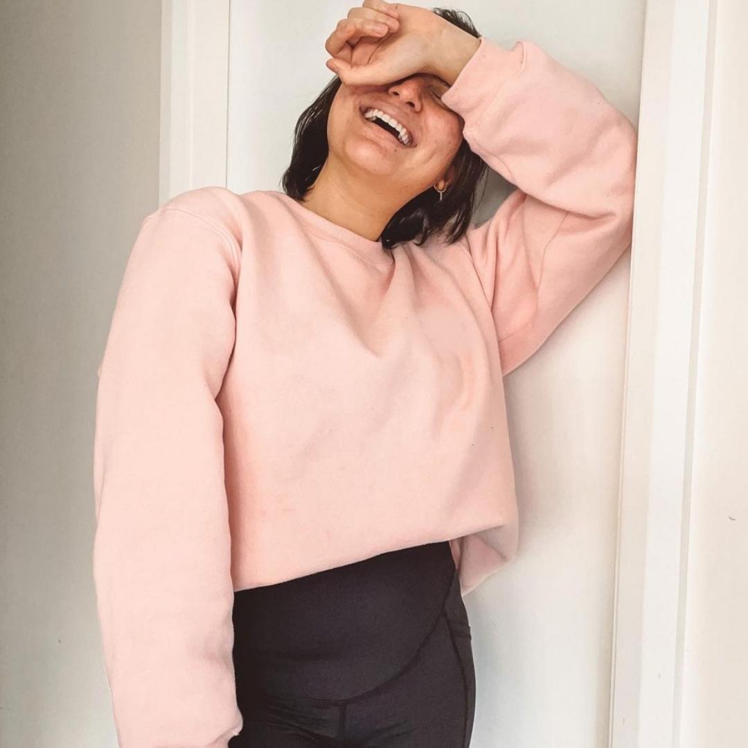 Stretch Mark Chic Meets Bundle Sleek