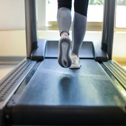 Empower Your Body: Gentle Fitness Routines for Expecting Mamas