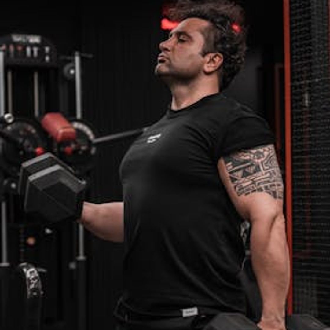 Rediscover Your Strength: Transformative Fitness Tips for the Modern Wonder Woman