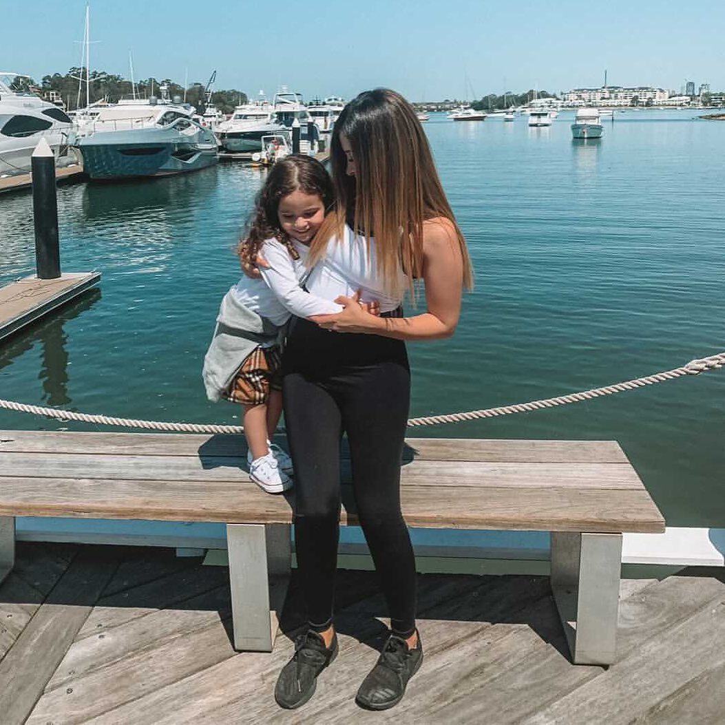 7/8 Pocket Maternity Leggings - Black