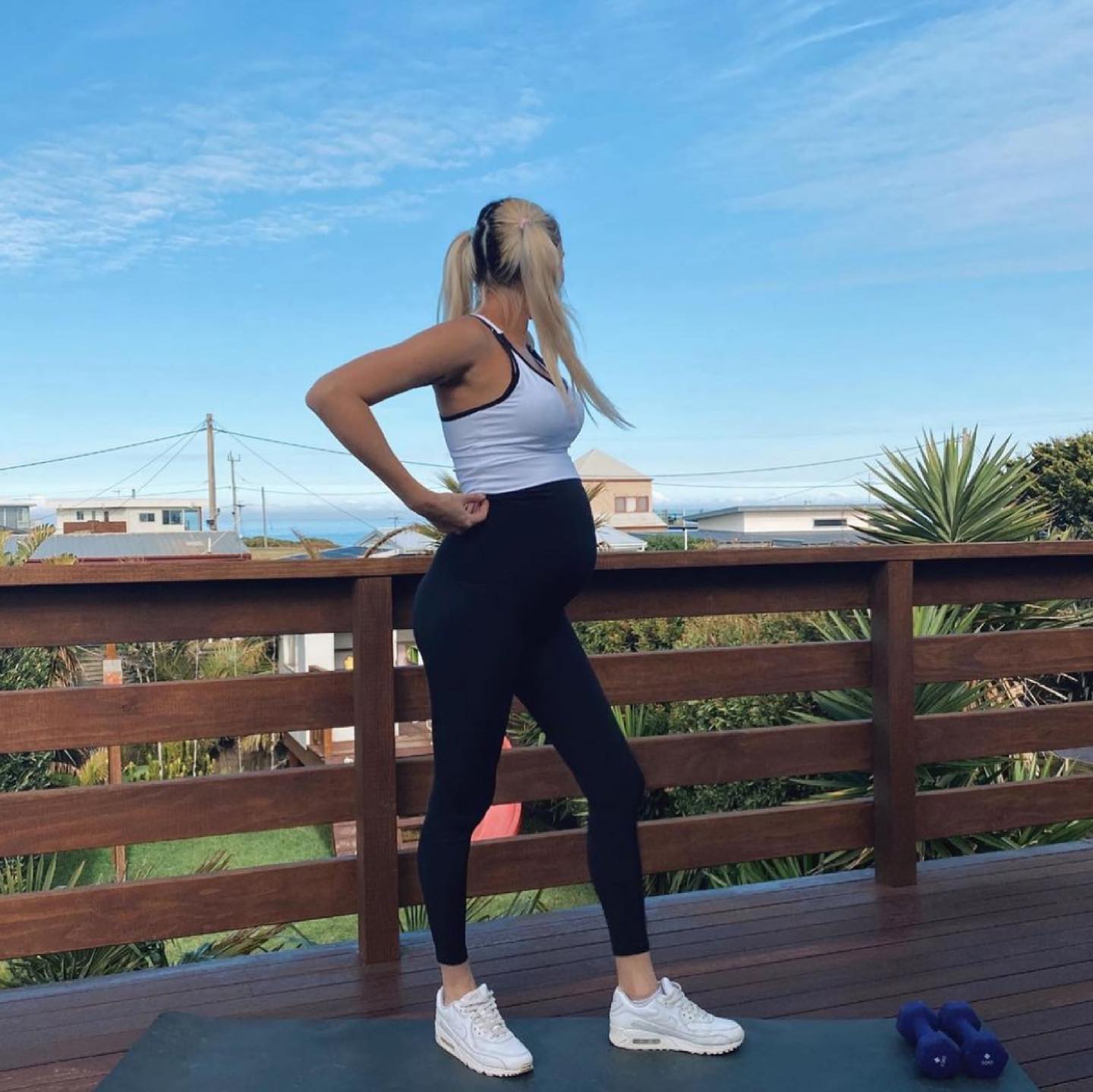 7/8 Pocket Maternity Leggings - Black