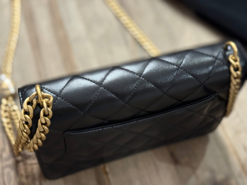 Giveaway: $7k Chanel Bag or $4k Cash. Win Here