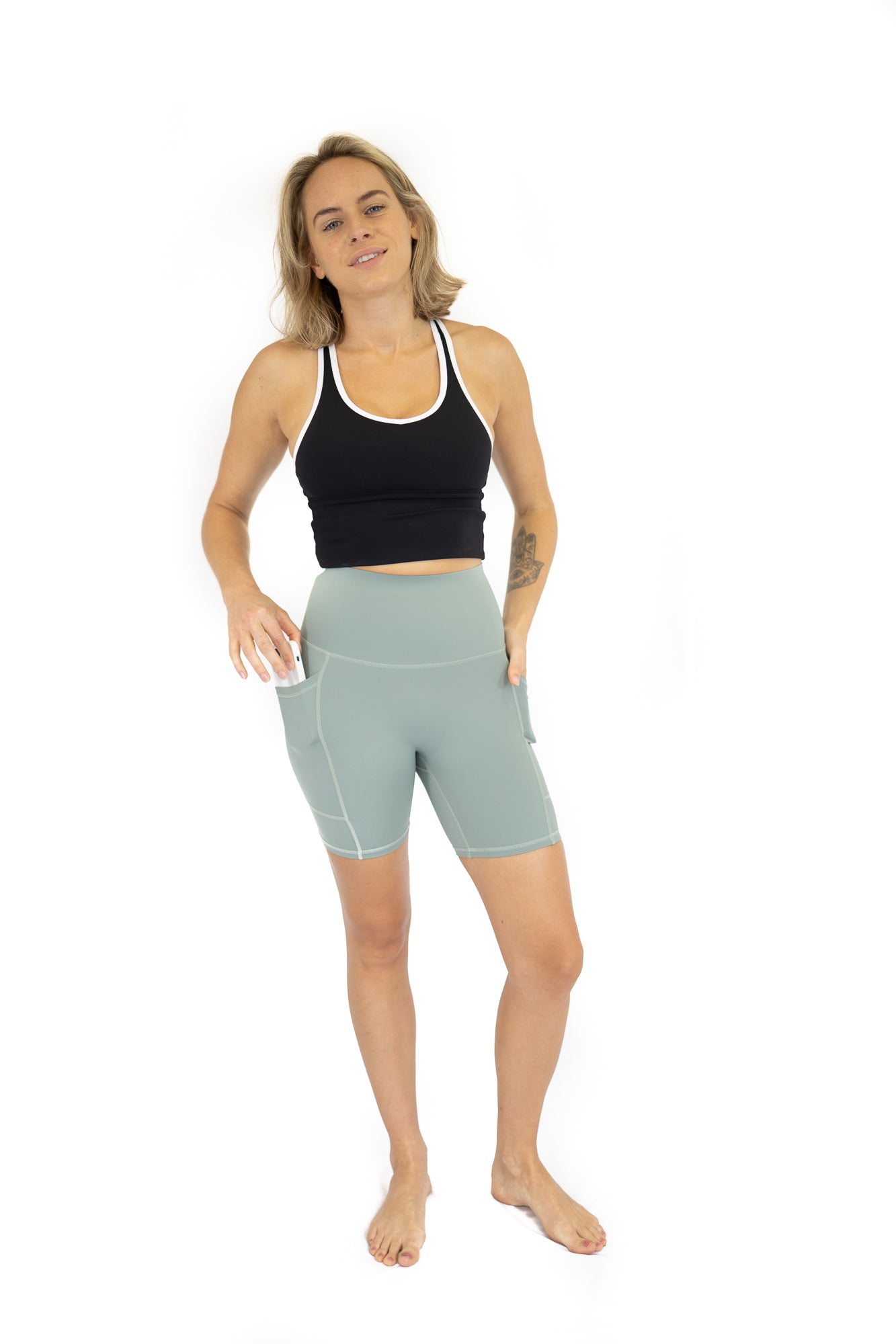 Shaper Move Shorts + Pockets - Spearmint- FINAL SALE ONLY