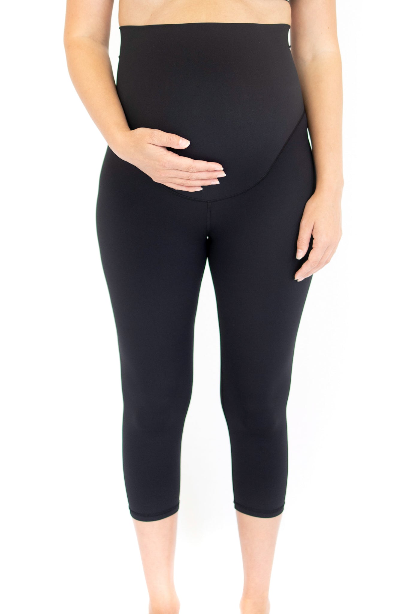 3/4 Maternity Leggings in Black – emamaco